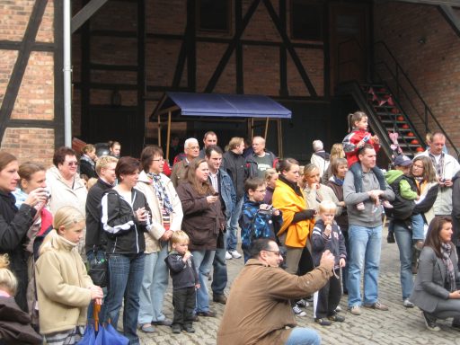 Besucher beim Kürbisfest