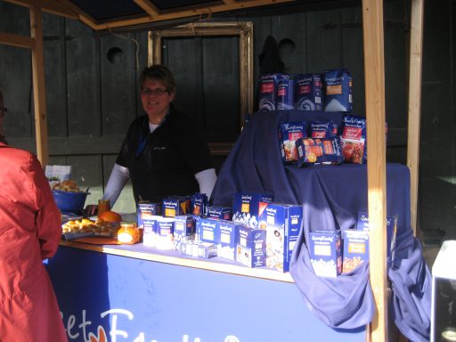 Frau am Promotionstand von Nordzucker